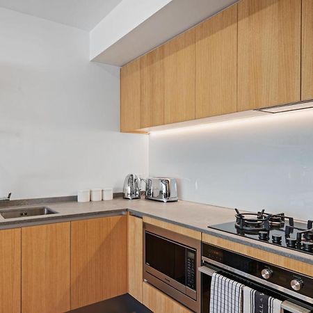 Winona Of Wanaka - Luxury Lakefront Apartment Zewnętrze zdjęcie