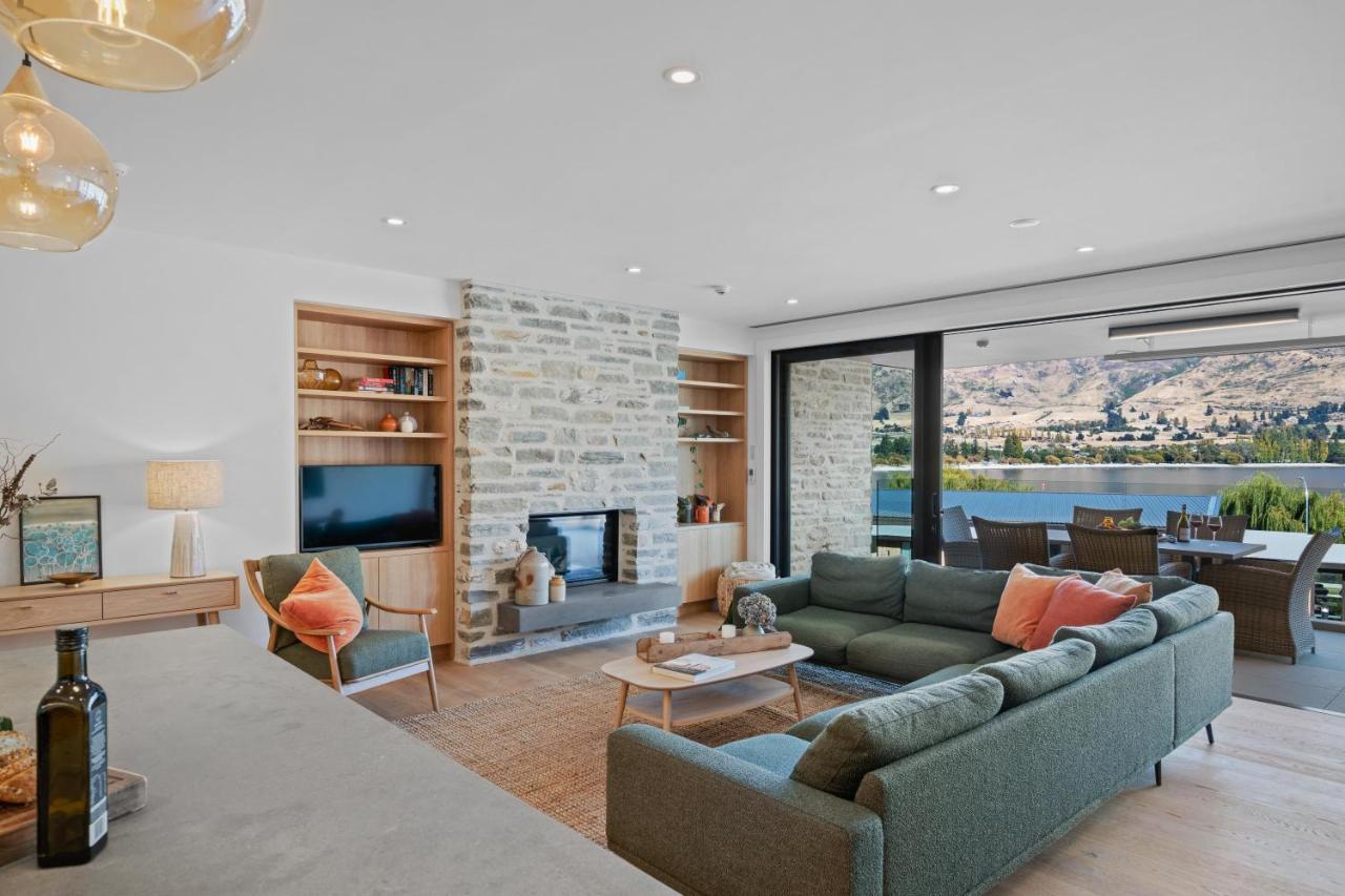 Winona Of Wanaka - Luxury Lakefront Apartment Zewnętrze zdjęcie