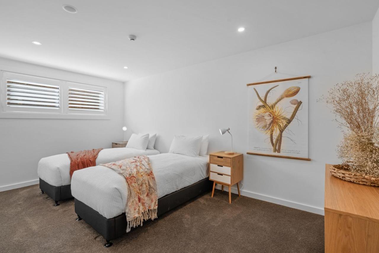 Winona Of Wanaka - Luxury Lakefront Apartment Zewnętrze zdjęcie